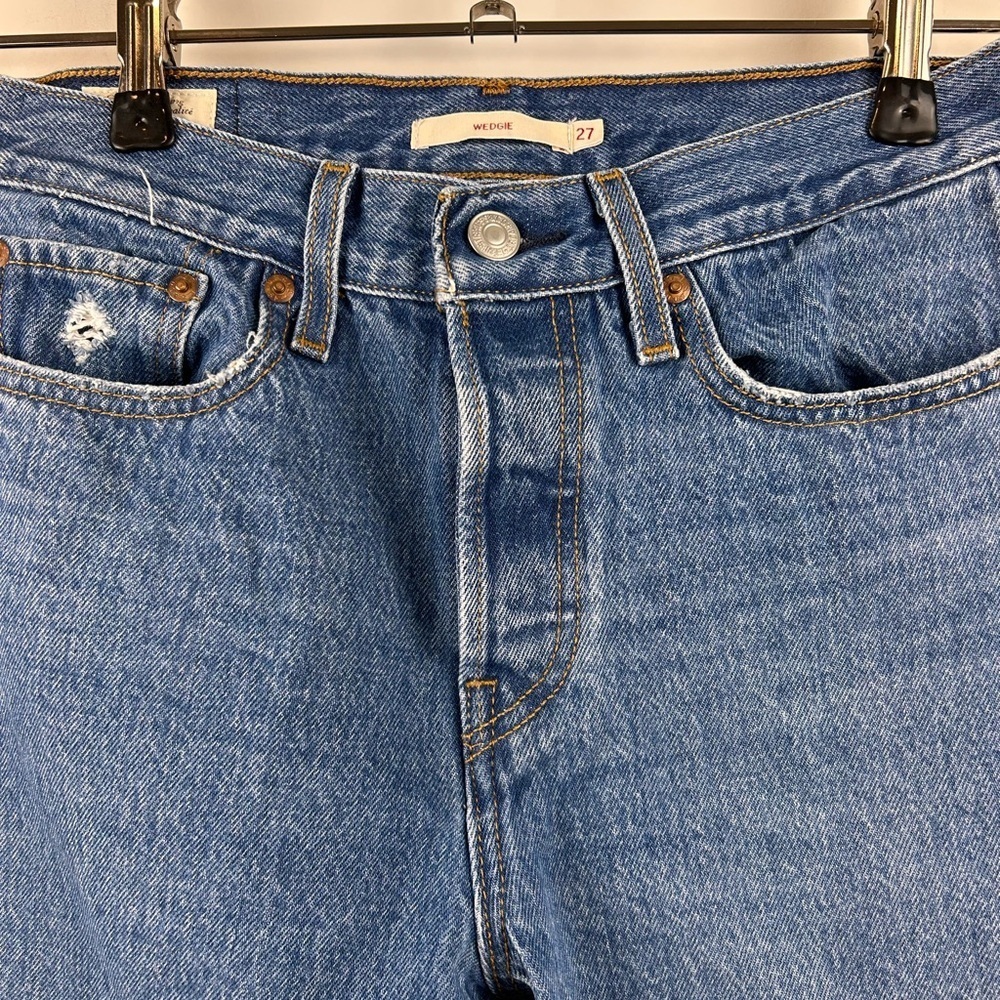 Levi’s Wedgie Icon Jeans 27 High Rise Distressed Straight Leg Denim - Picture 6 of 12
